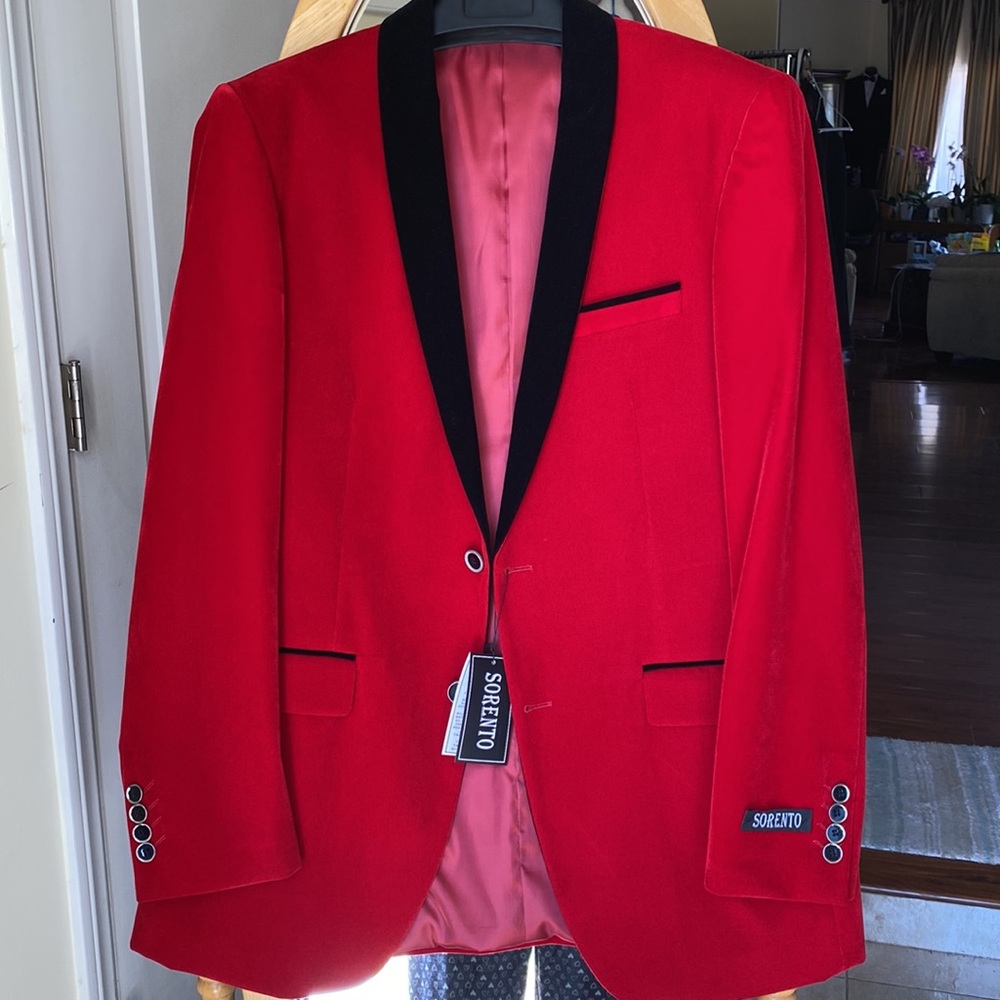 BRAND NEW shawl lapel red Velvet Sorento Jacket